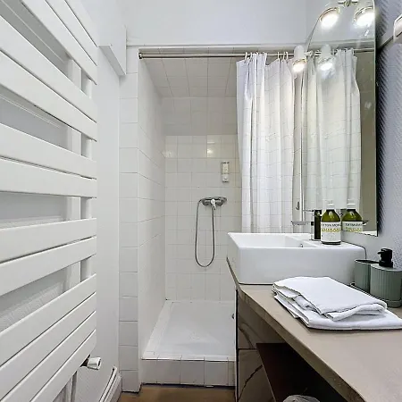 Vue Stade Philippe Marcombre 5 Pers 128 Liberation B Apartment *